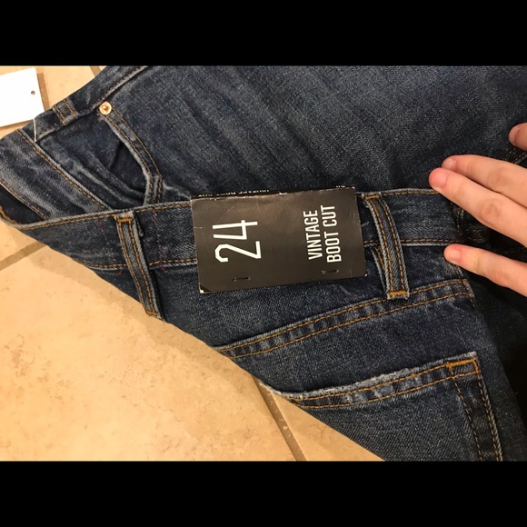 BDG Mid-Rise Bootcut Jeans - Picture 4 of 6